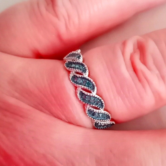 Jewelry - VENICE BLUE DIAMOND RING